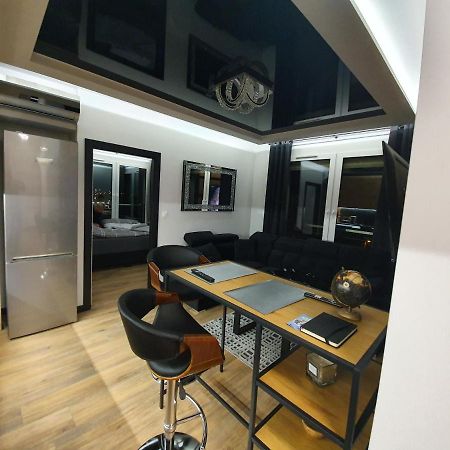 Apartament Skarbowa 1 A Silver And Gold Leszno  Exterior foto