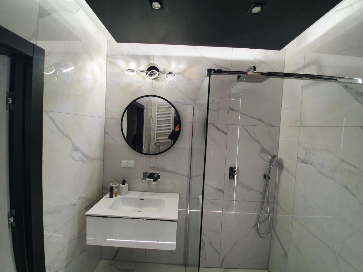 Apartament Skarbowa 1 A Silver And Gold Leszno  Exterior foto